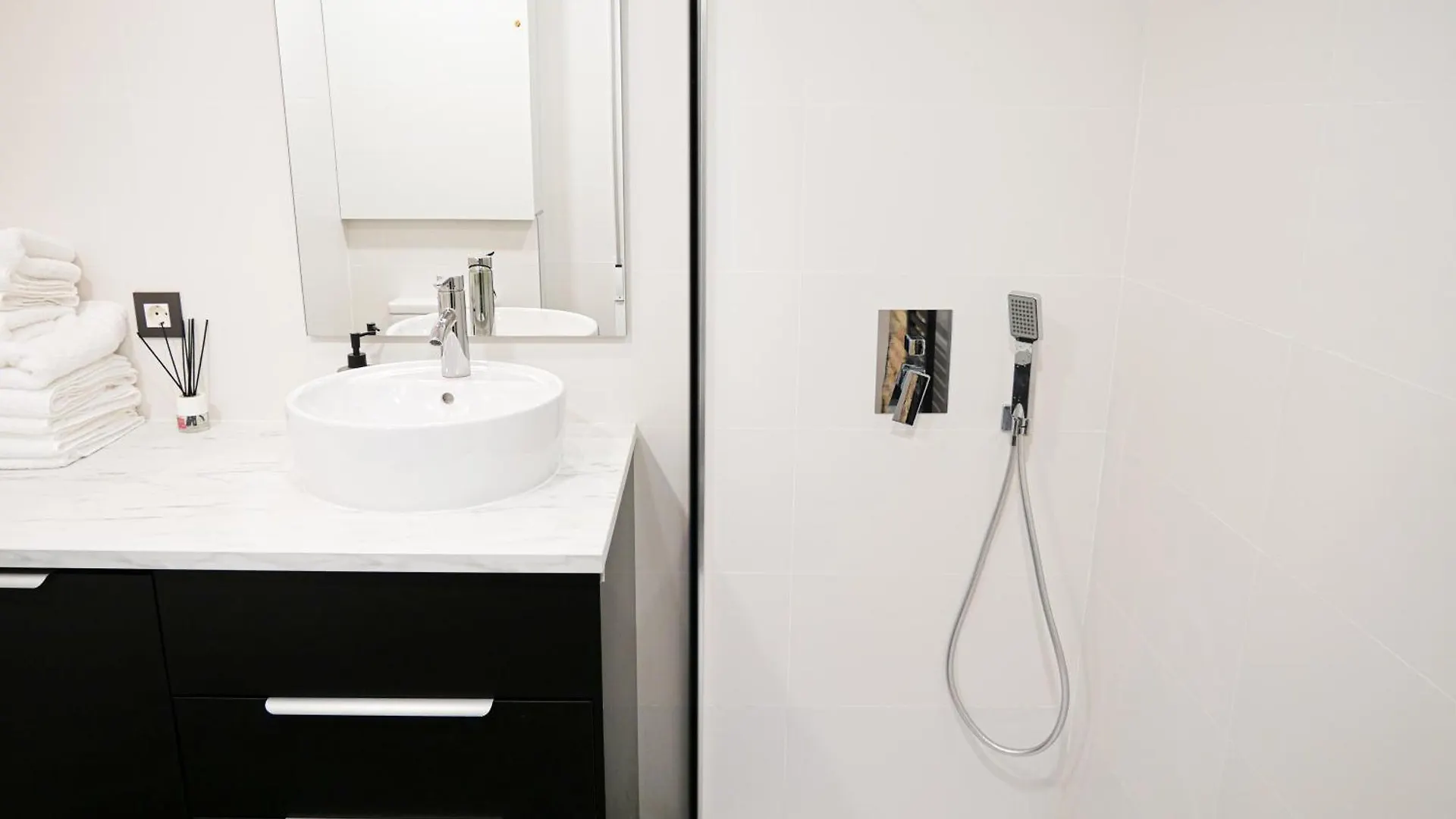Espacioso Apartamento En El Centro De パンプローナ